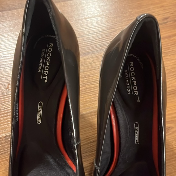 Rockport Trutech Pumps - Picture 3 of 8